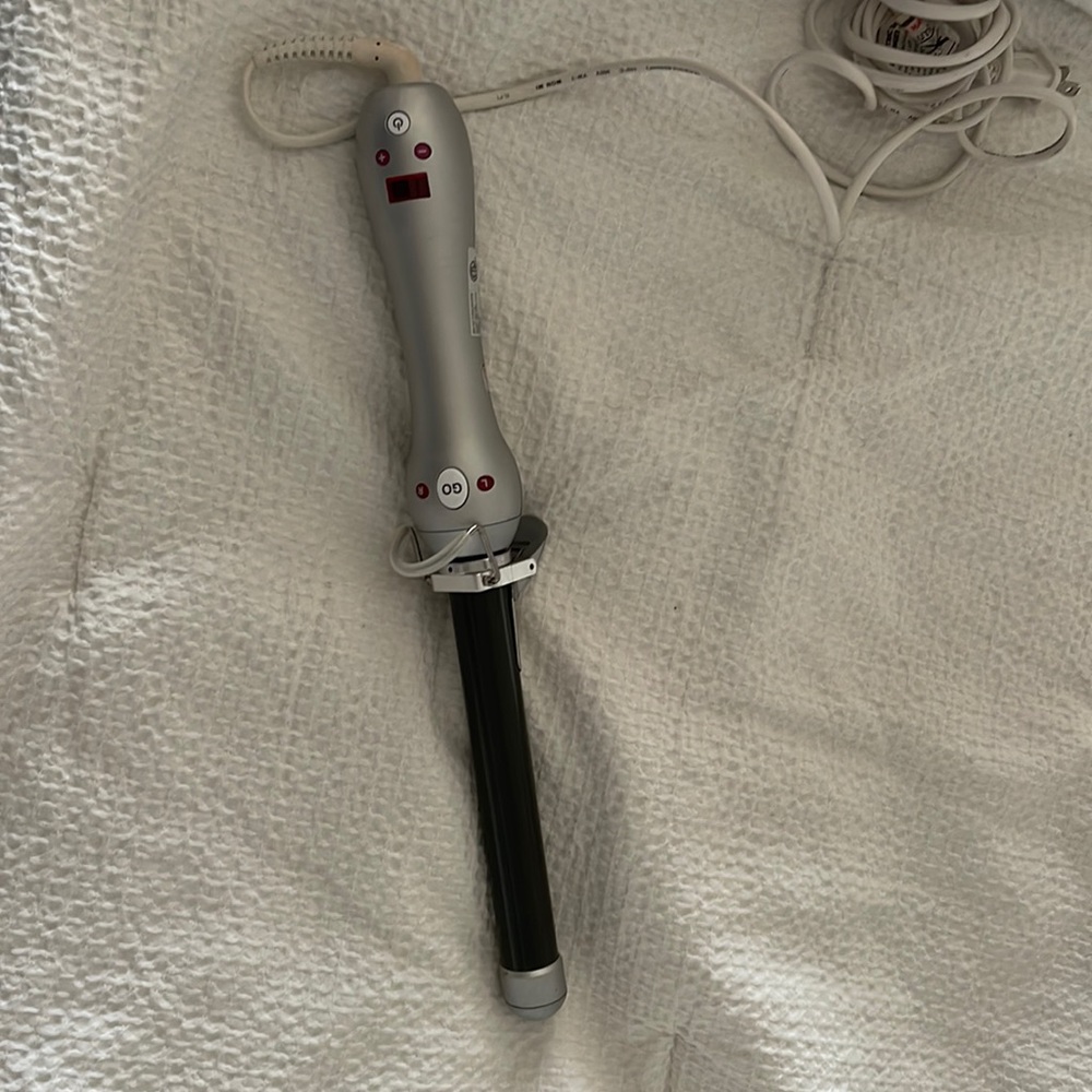 Sarah Potempa Beach waver